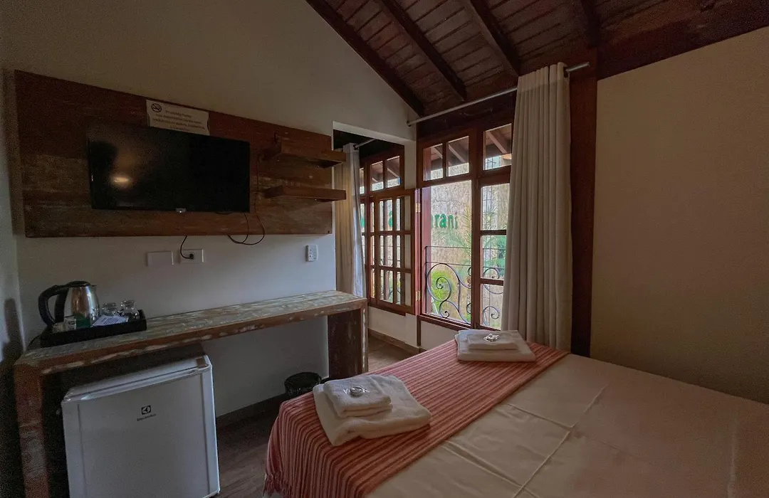 Casa Melville Hospedagem - Sua Casa de Alto Padrão no Coração de Ubatuba!-1